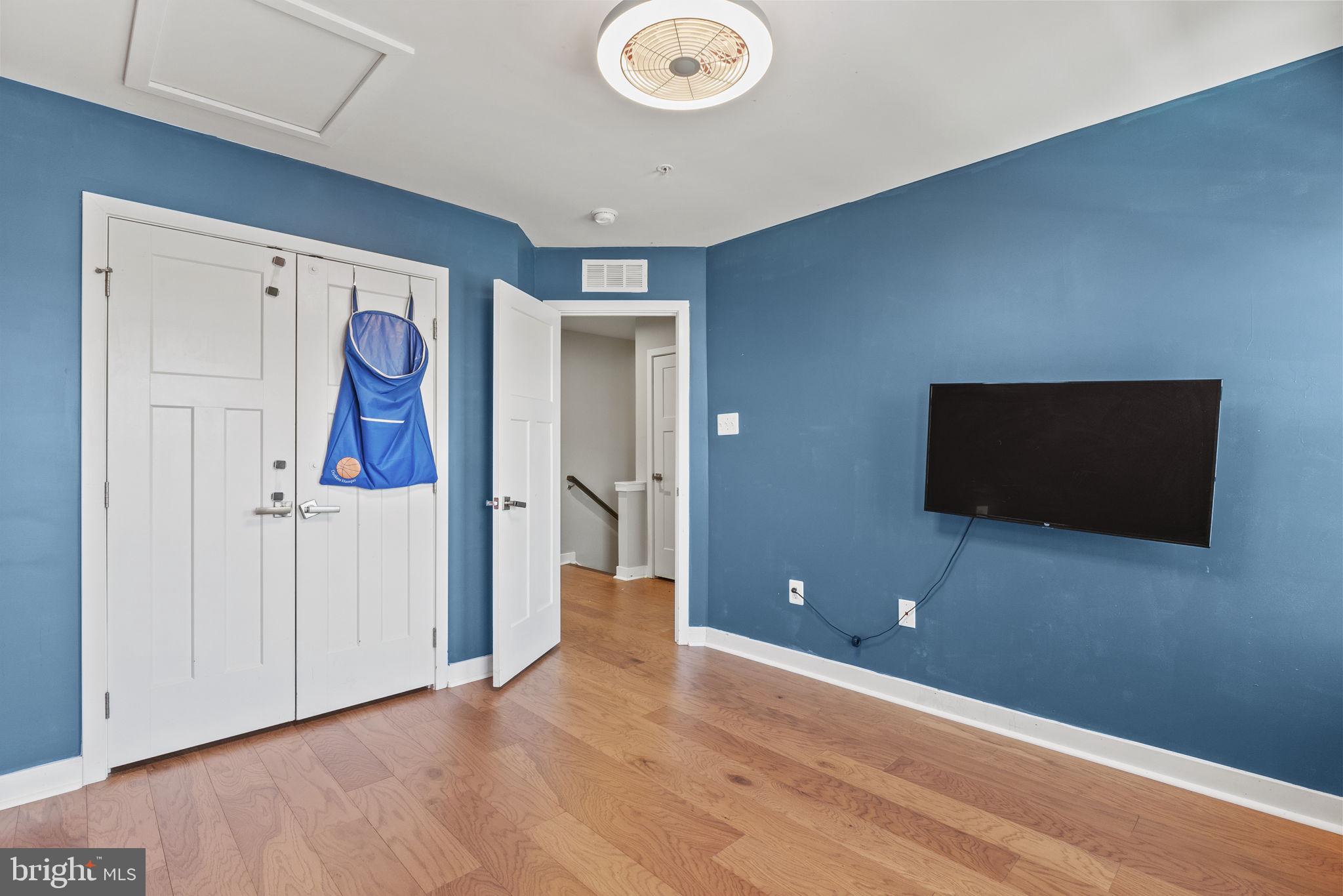 10606 NORBOURNE FARM ROAD