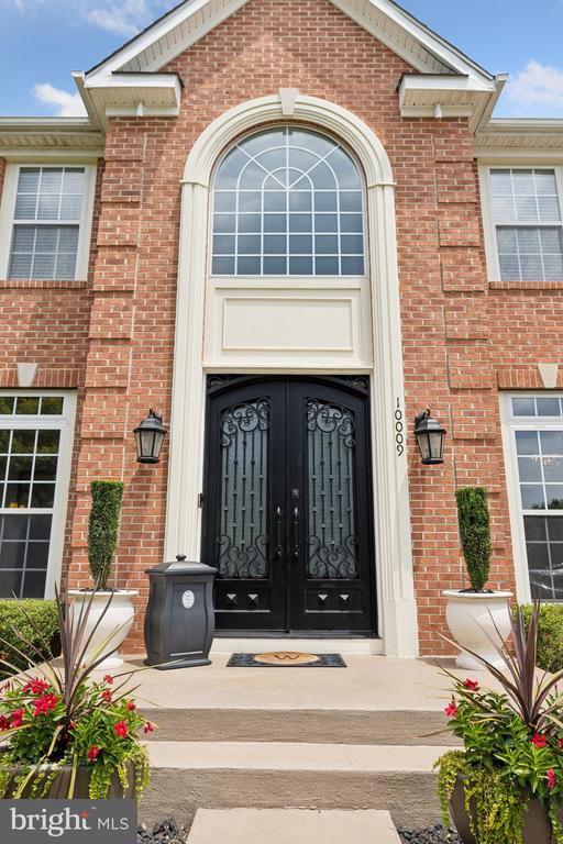 10009 ANGORA DRIVE