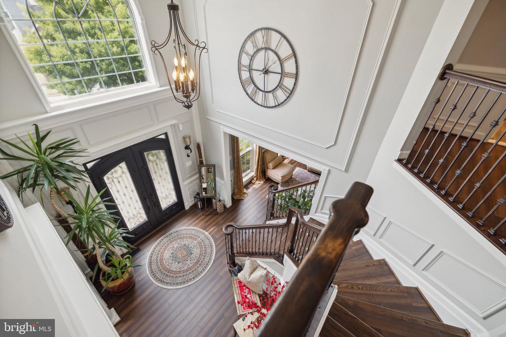 10009 ANGORA DRIVE