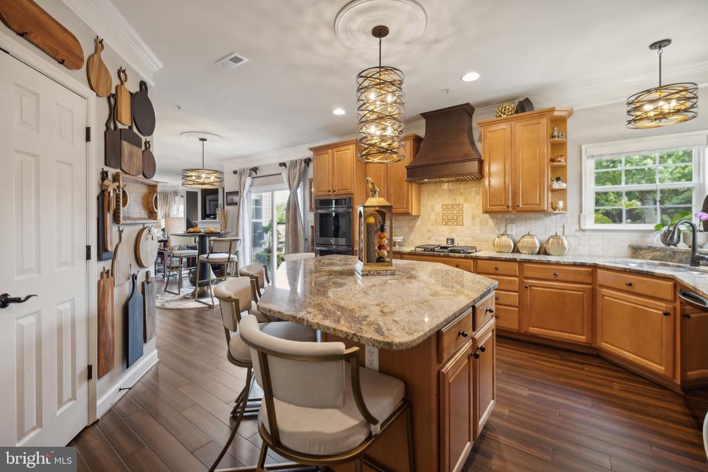 10009 ANGORA DRIVE