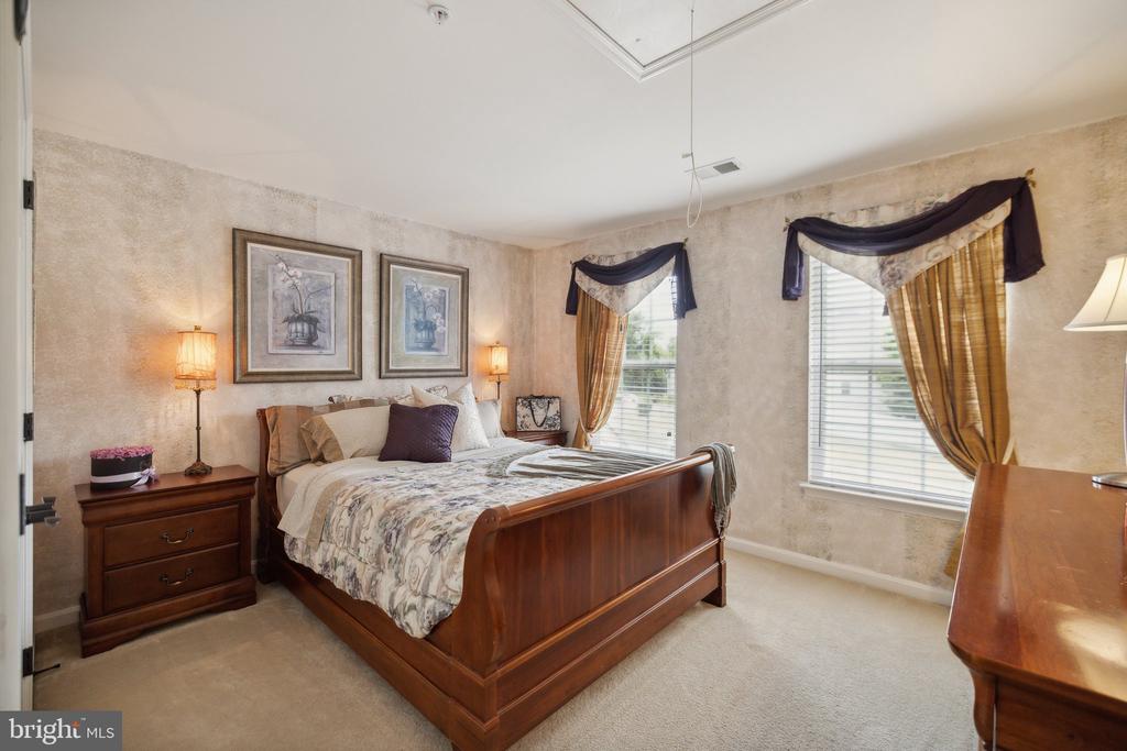 10009 ANGORA DRIVE