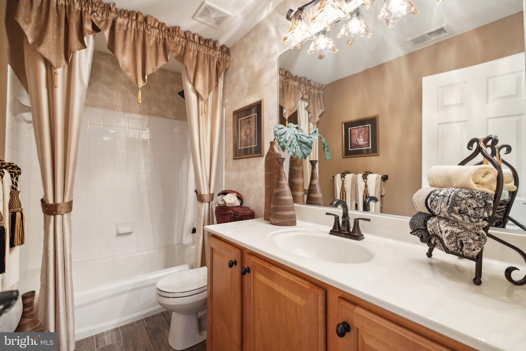 10009 ANGORA DRIVE