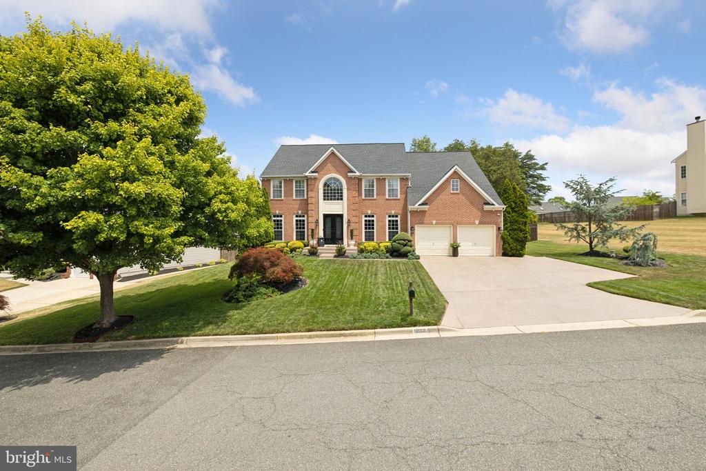 10009 ANGORA DRIVE