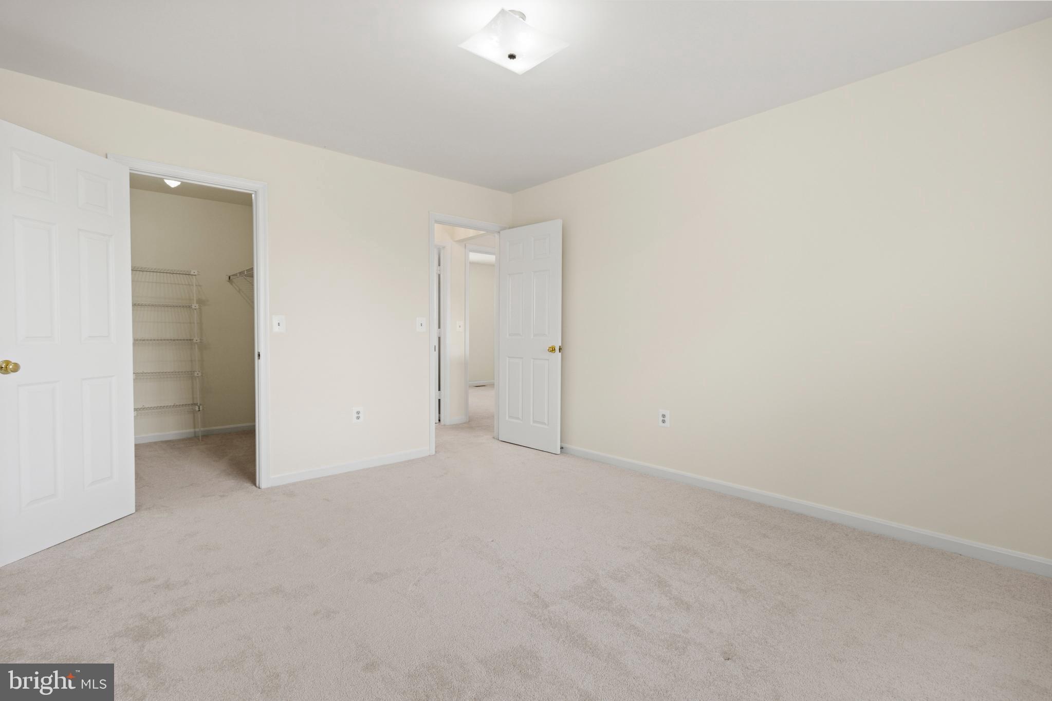 11603 ADMIRAL COURT