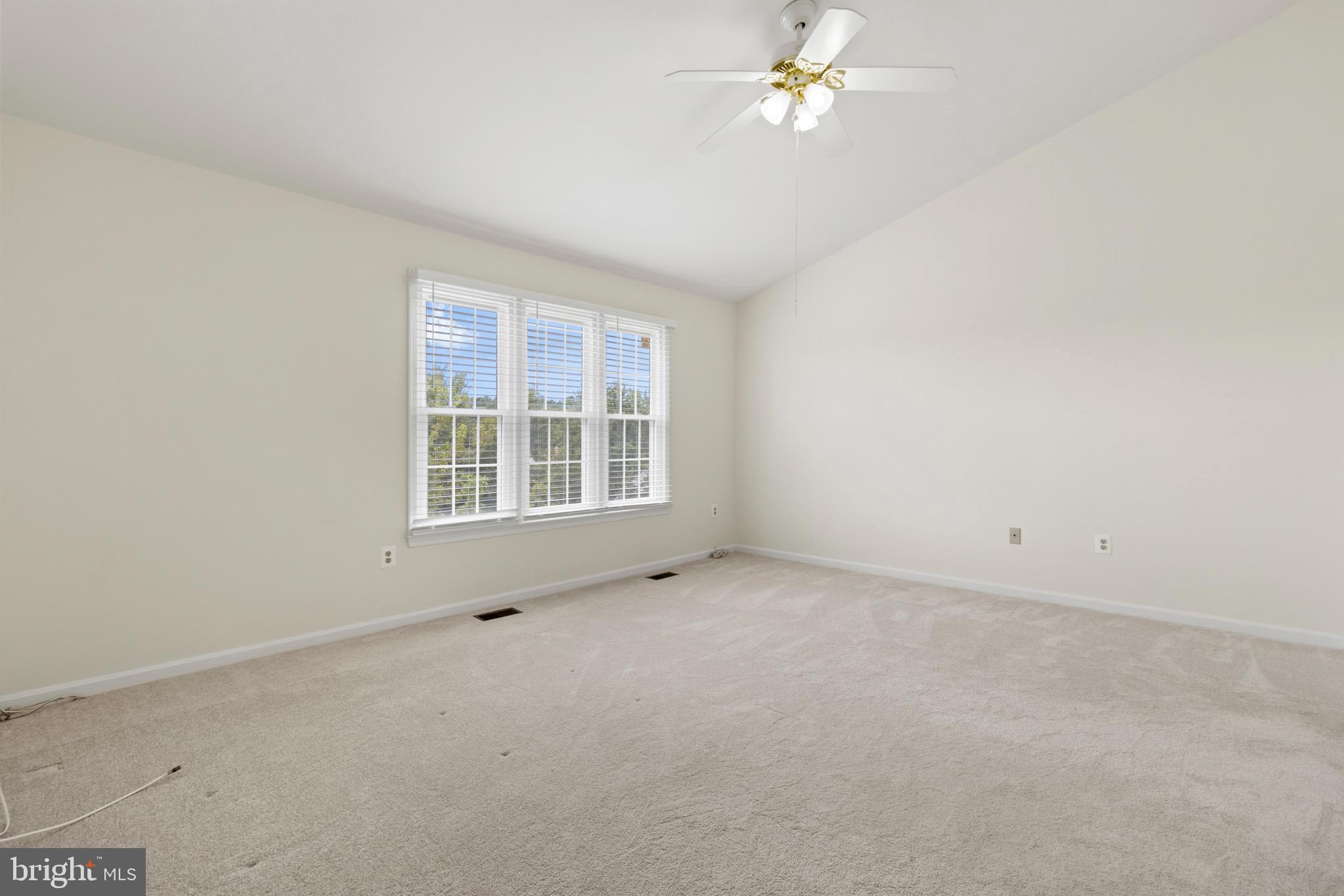 11603 ADMIRAL COURT