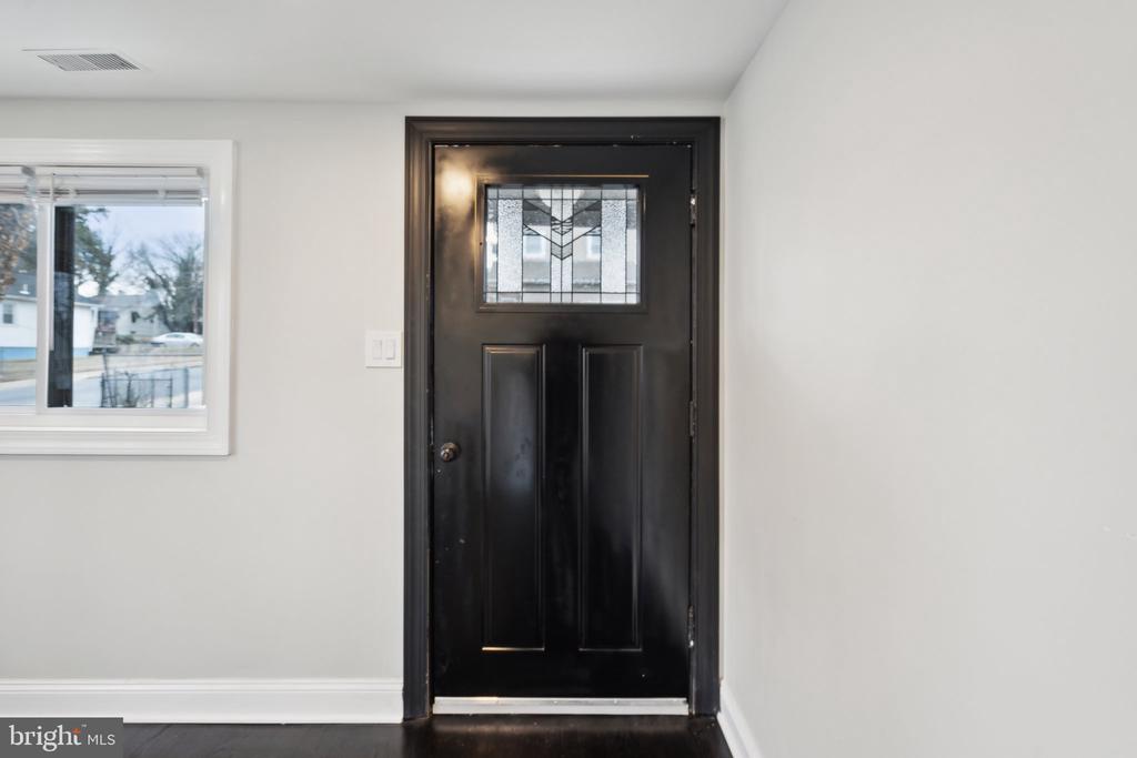421 DATELEAF AVENUE