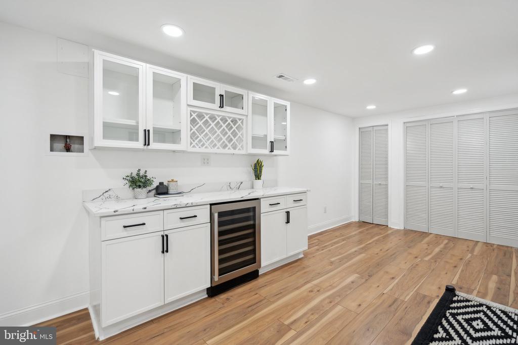 10111 OLD FORT ROAD