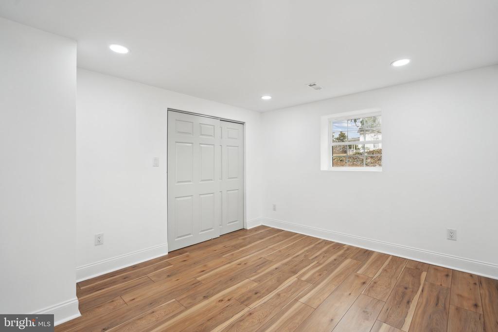 10111 OLD FORT ROAD