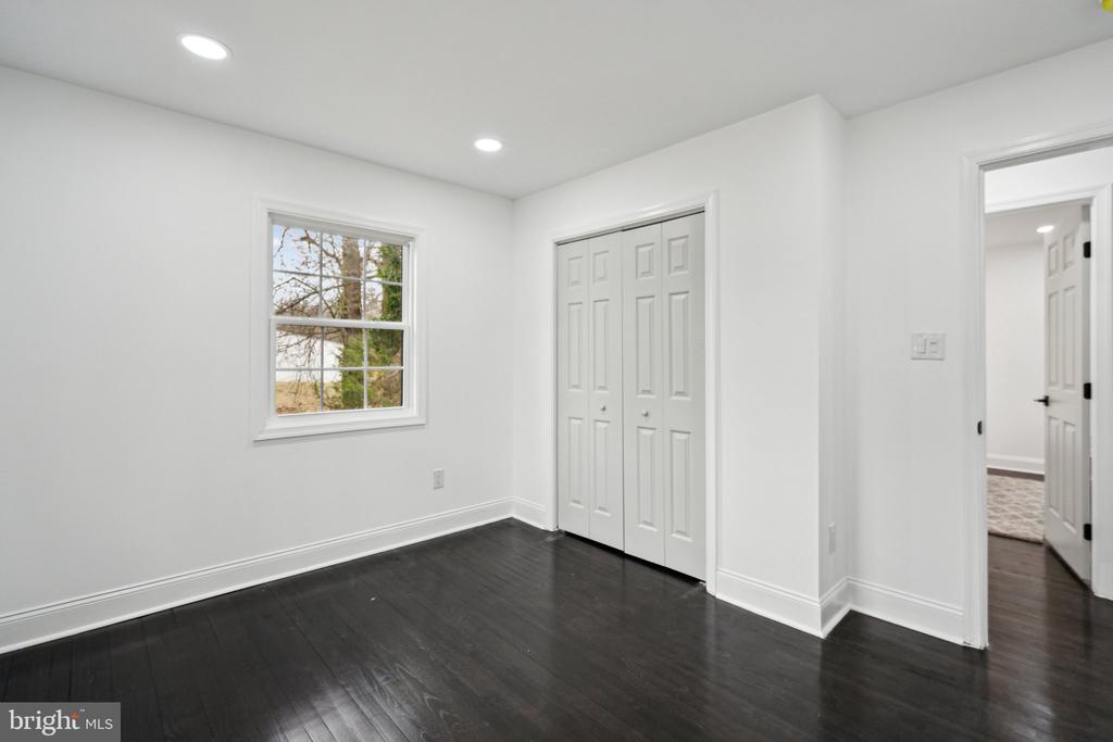10111 OLD FORT ROAD