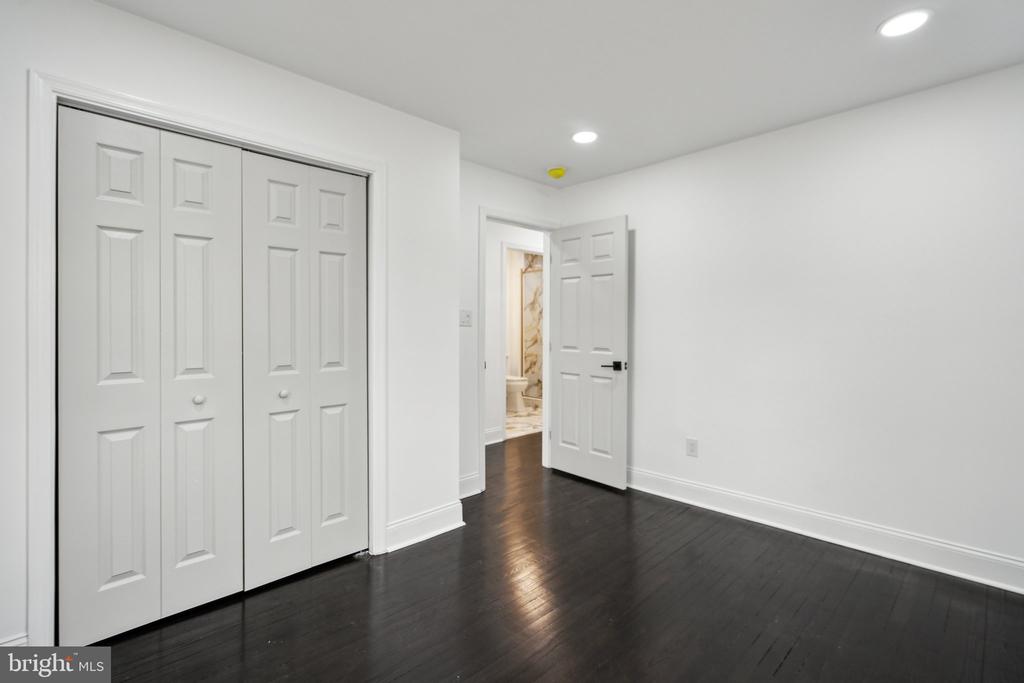 10111 OLD FORT ROAD