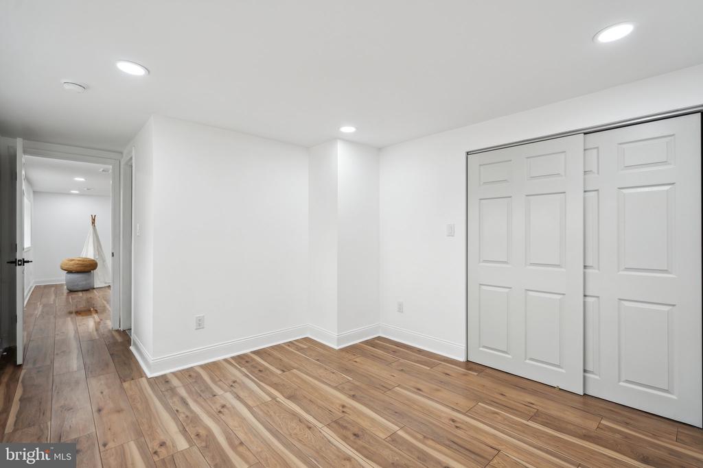 10111 OLD FORT ROAD