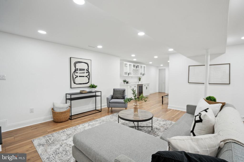 10111 OLD FORT ROAD
