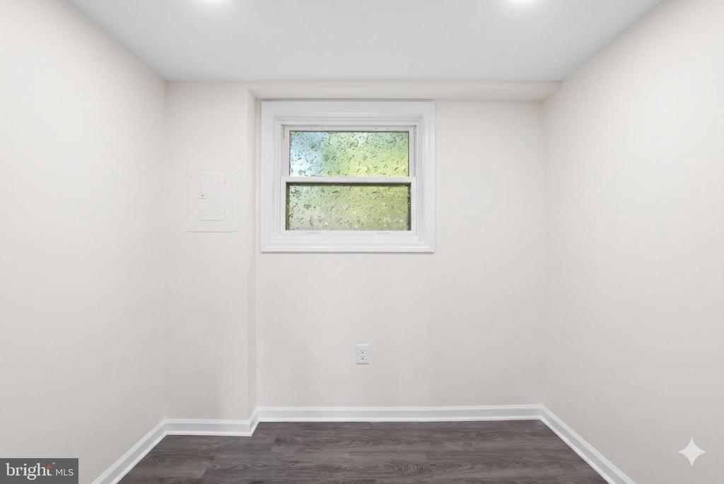 4206 CANYONVIEW DRIVE