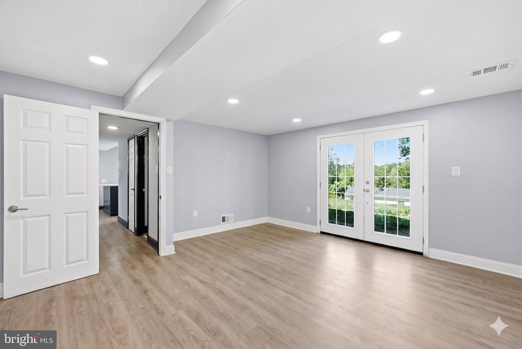 4206 CANYONVIEW DRIVE