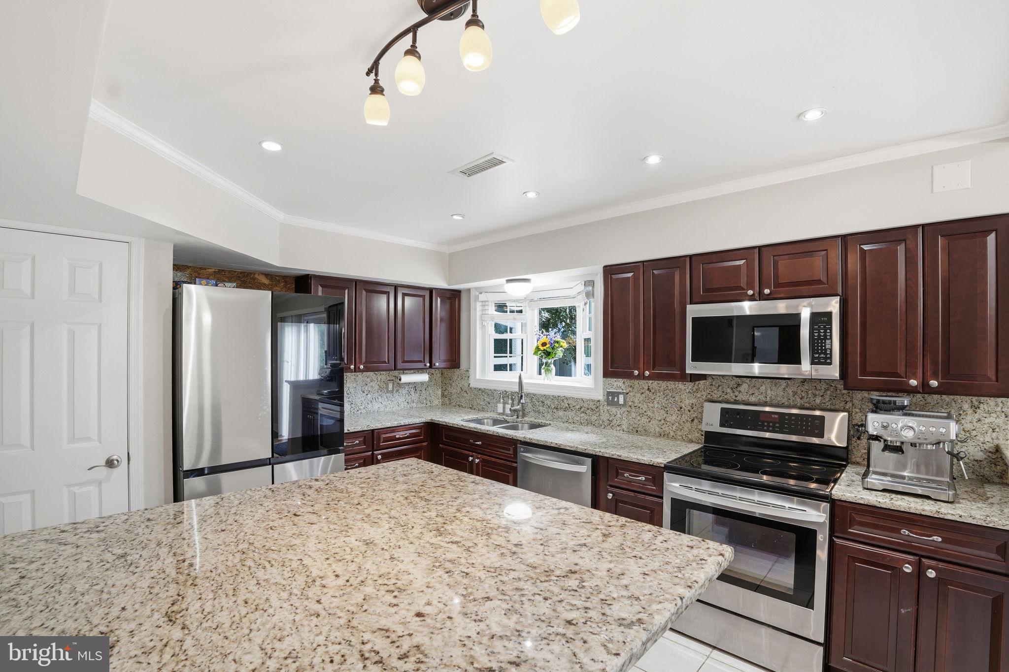 4110 NESCONSET DRIVE