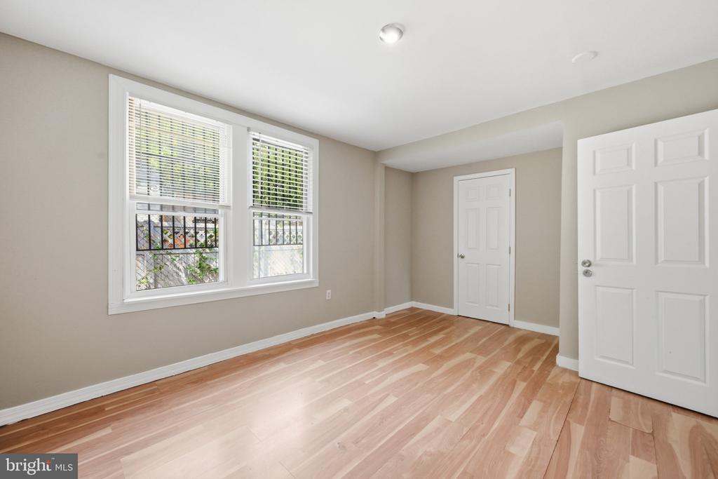 809 EASTERN AVENUE