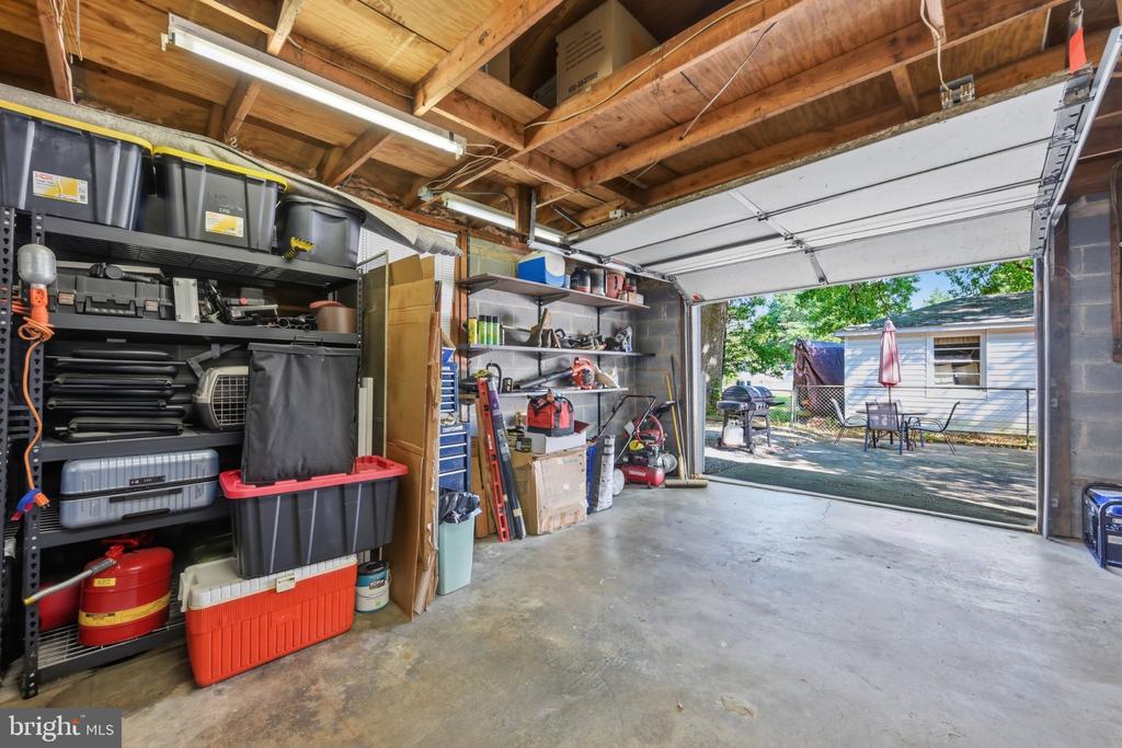 5208 HURON STREET