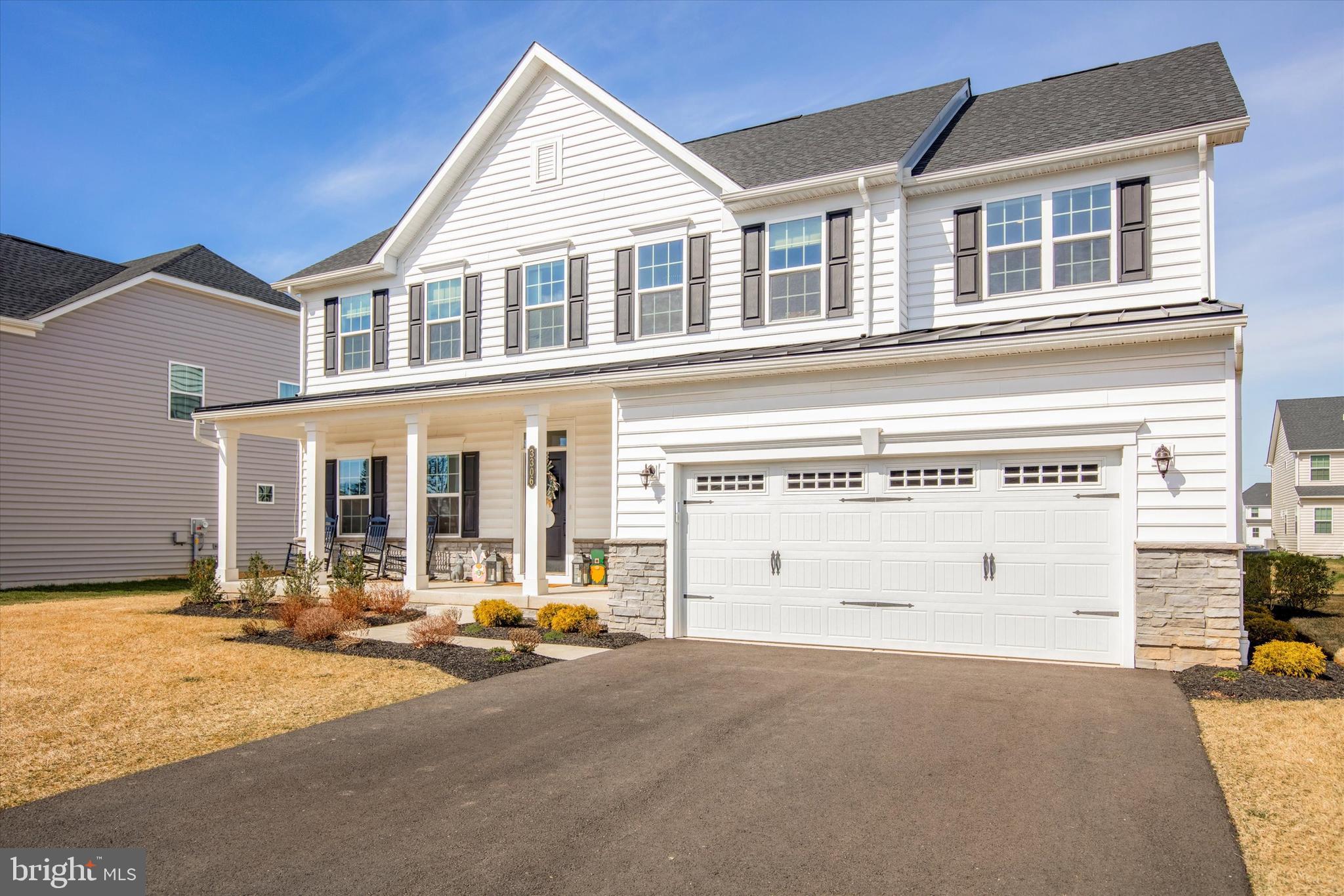 3306 CORA LANE