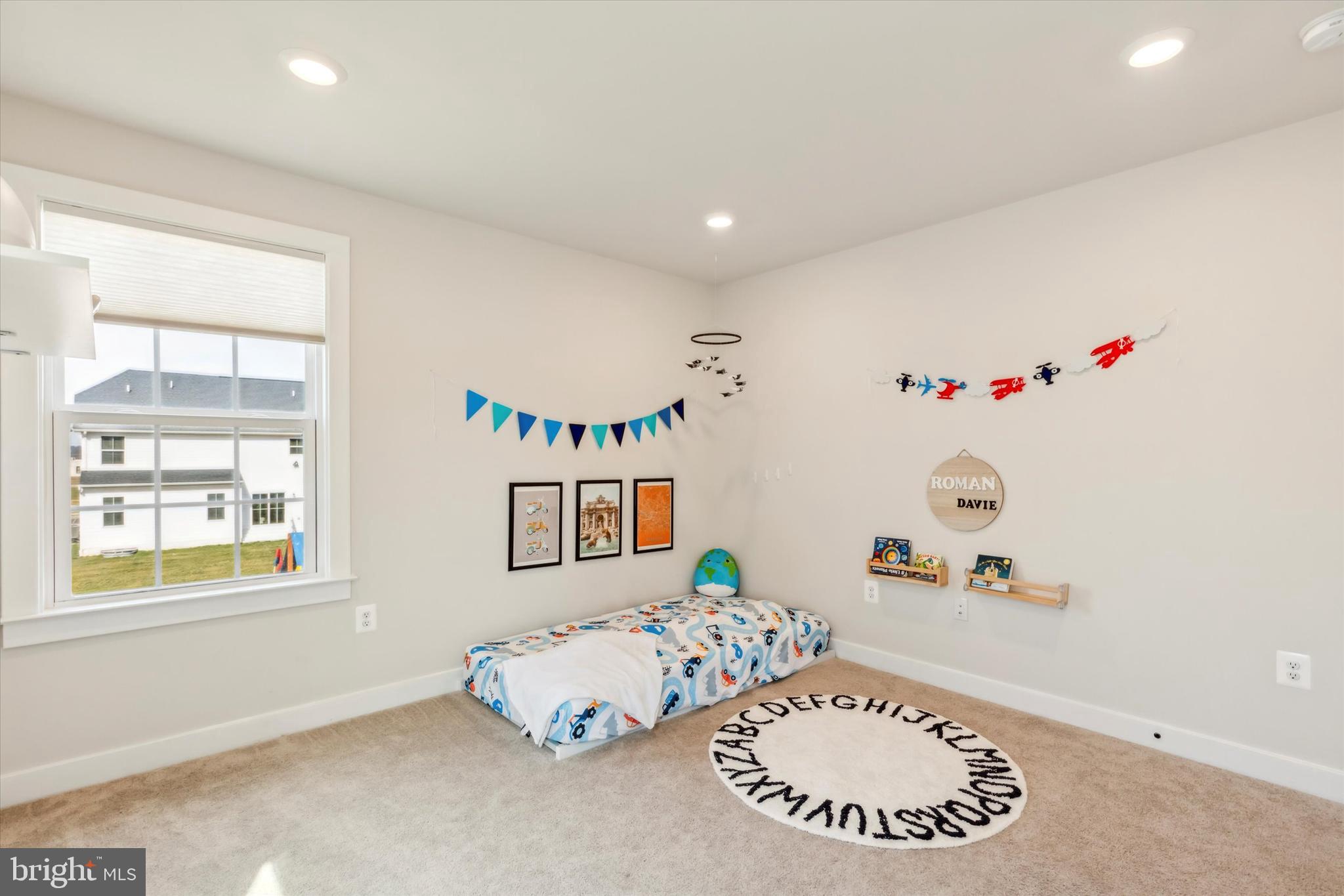 3306 CORA LANE