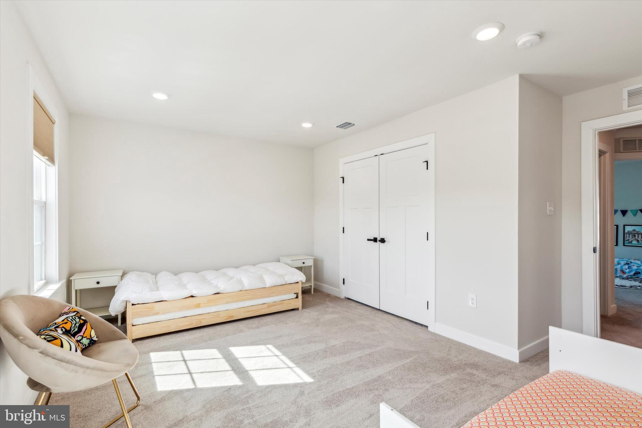 3306 CORA LANE