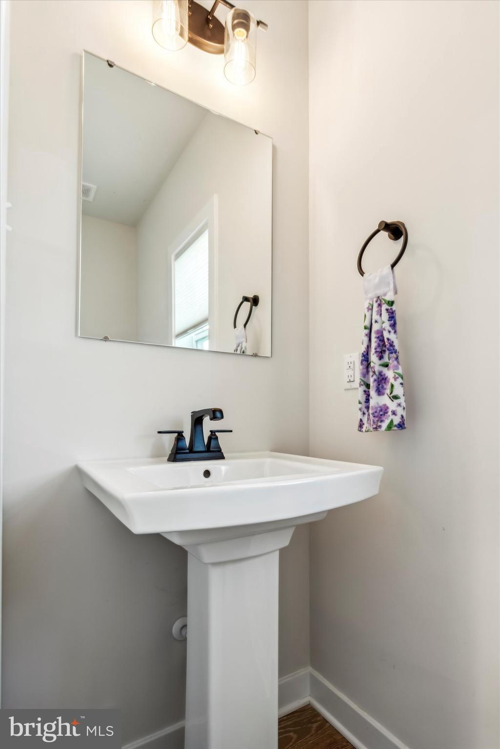 3306 CORA LANE