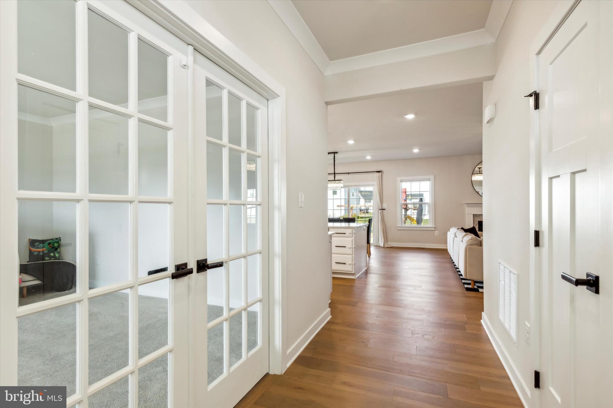 3306 CORA LANE