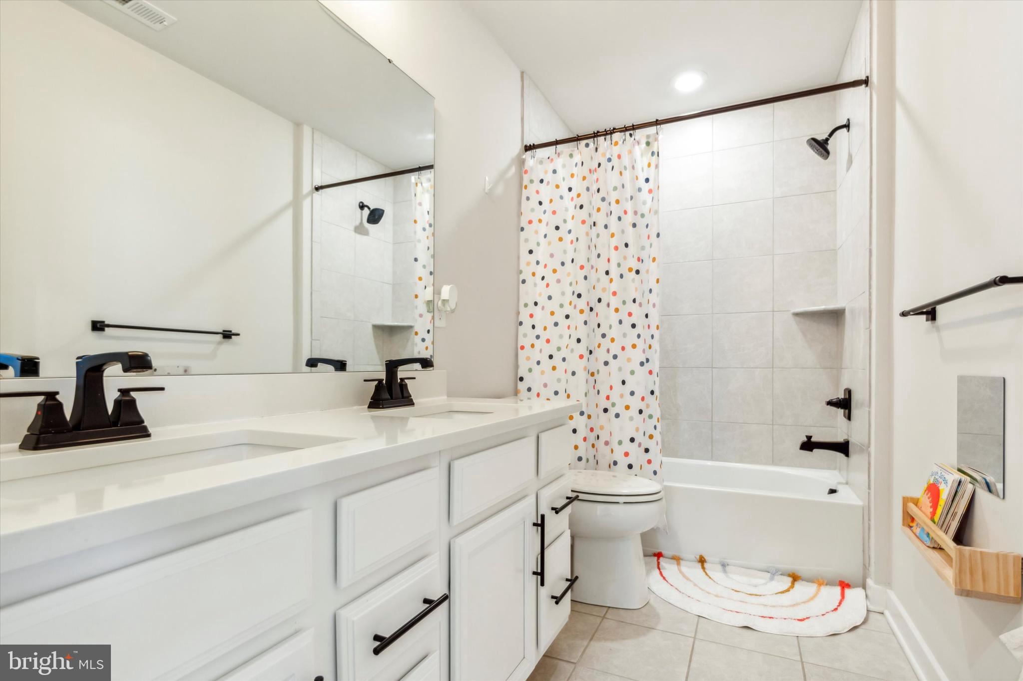 3306 CORA LANE
