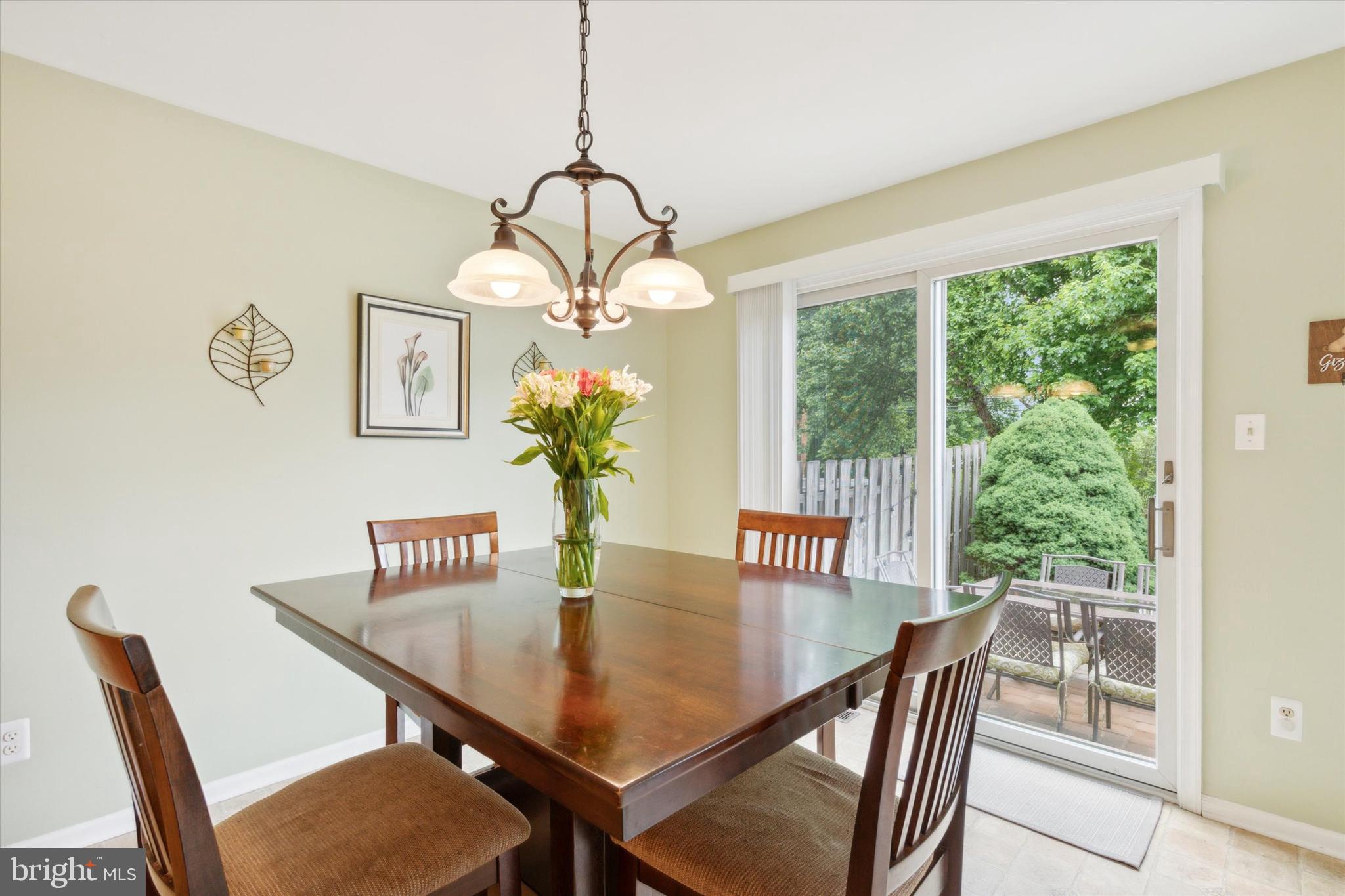 134 BARTLETT COURT