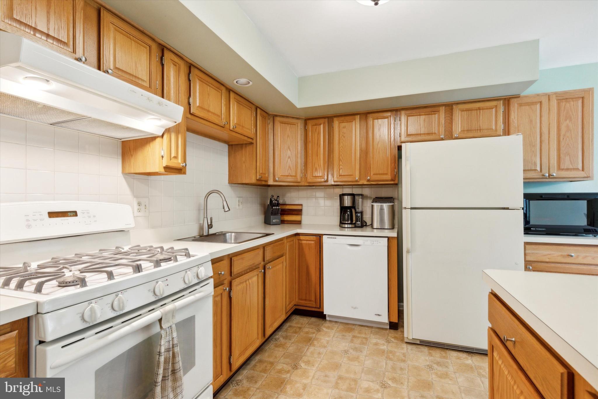 134 BARTLETT COURT