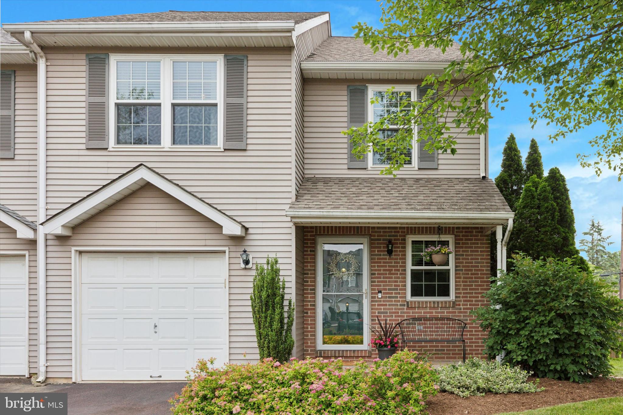 134 BARTLETT COURT