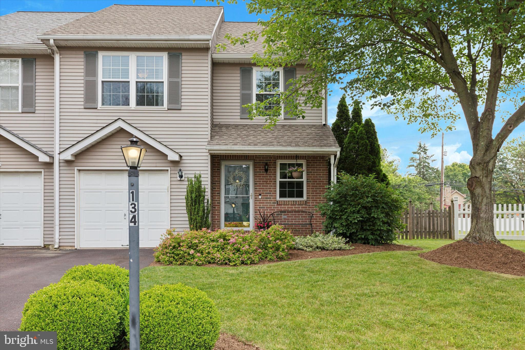 134 BARTLETT COURT