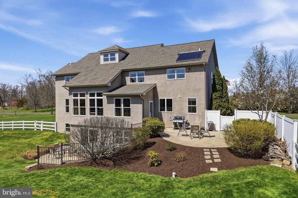 10 POMPA LANE