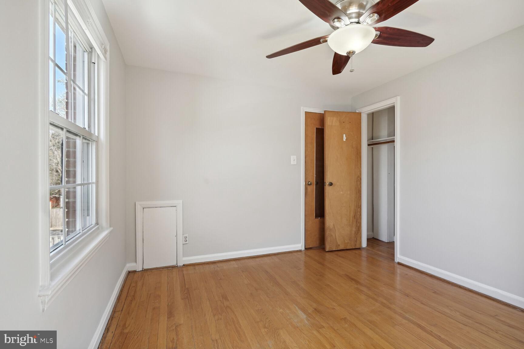 2705 13TH ROAD S UPSTAIRS