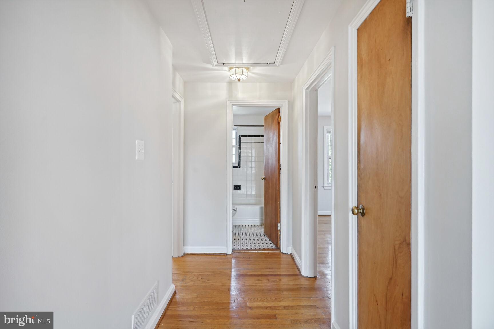 2705 13TH ROAD S UPSTAIRS