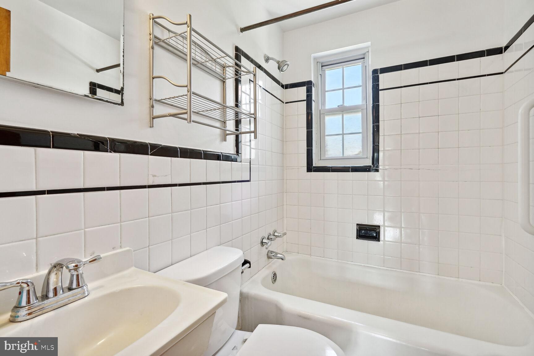 2705 13TH ROAD S UPSTAIRS
