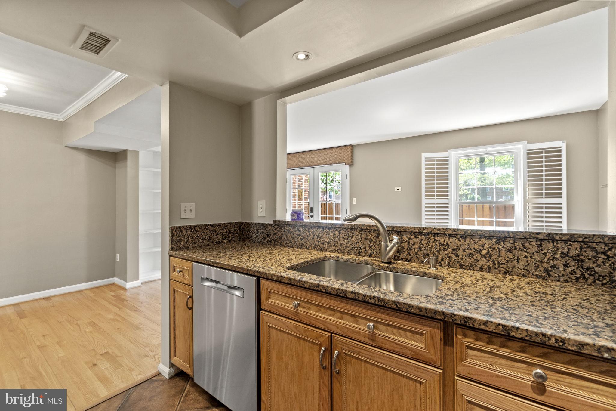 2510 S WALTER REED DRIVE C 3