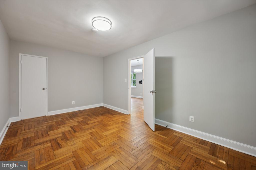 1307 N ODE STREET 414