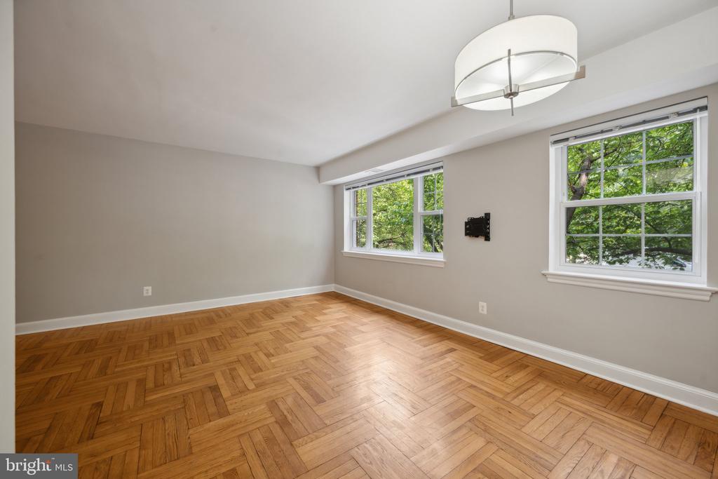 1307 N ODE STREET 414