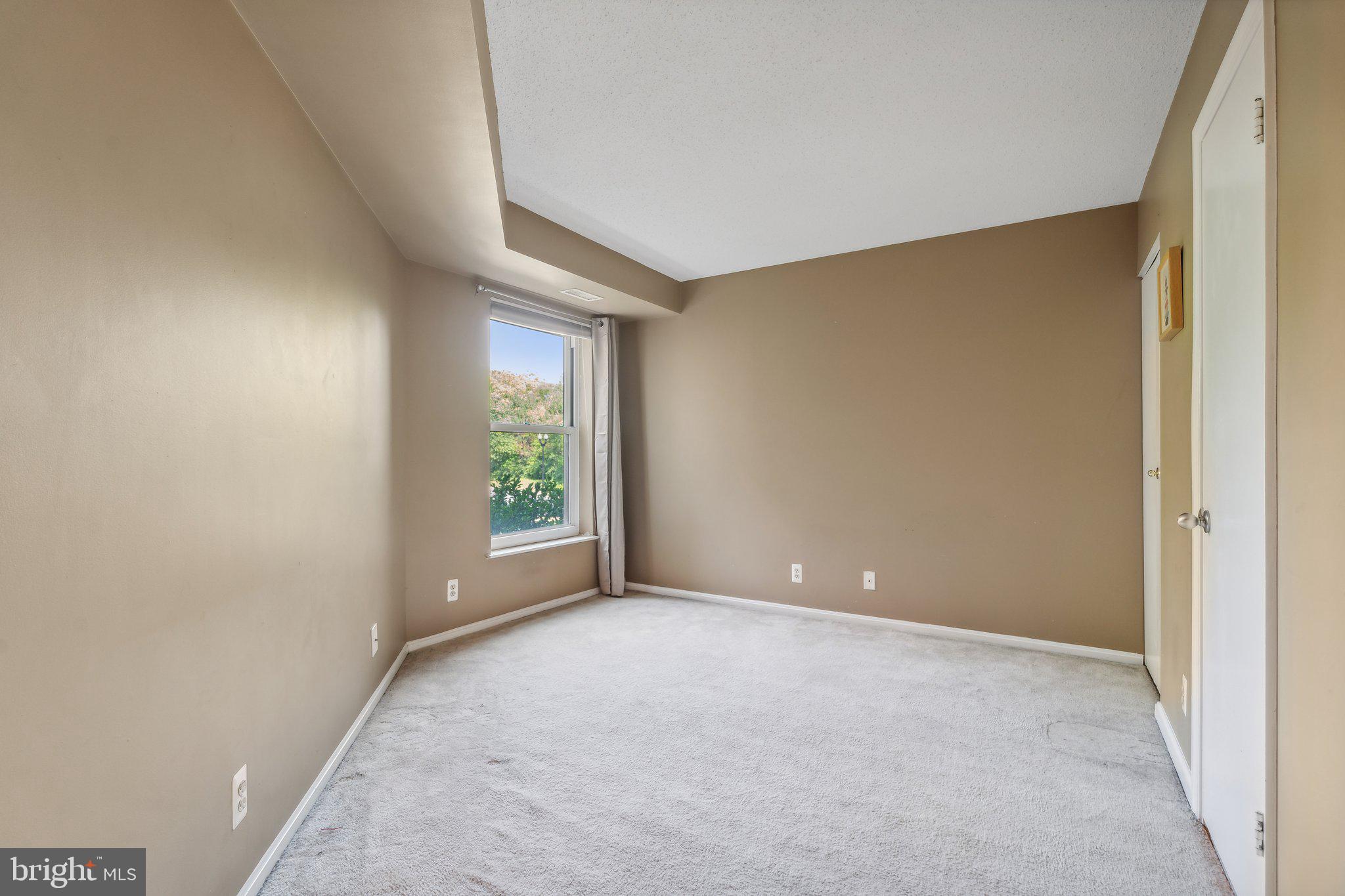 2100 LANGSTON BOULEVARD 203