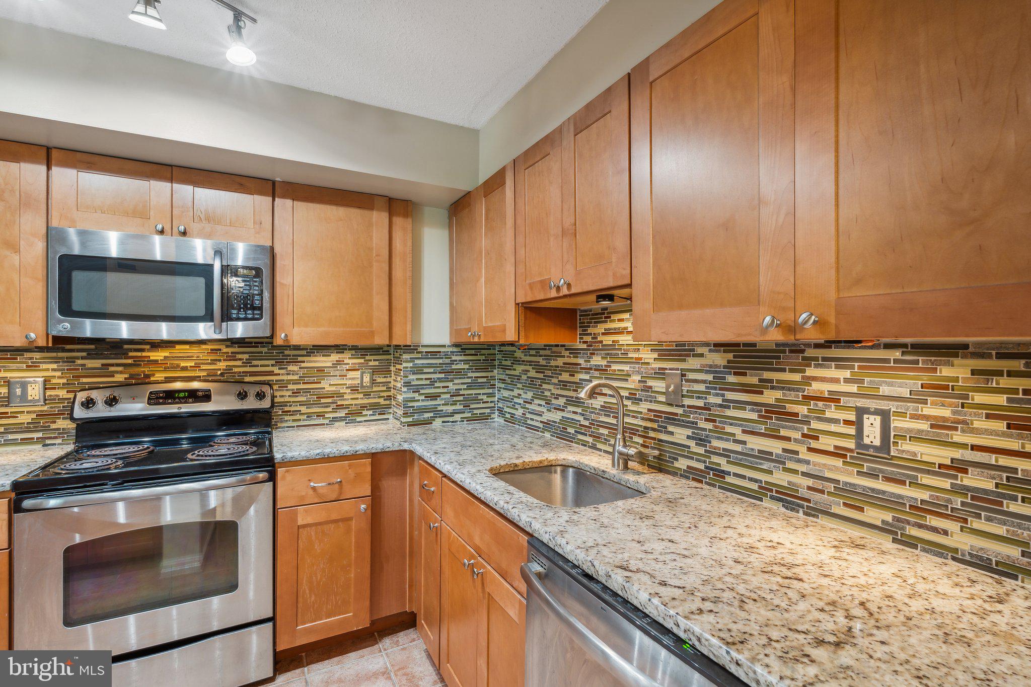 2100 LANGSTON BOULEVARD 203