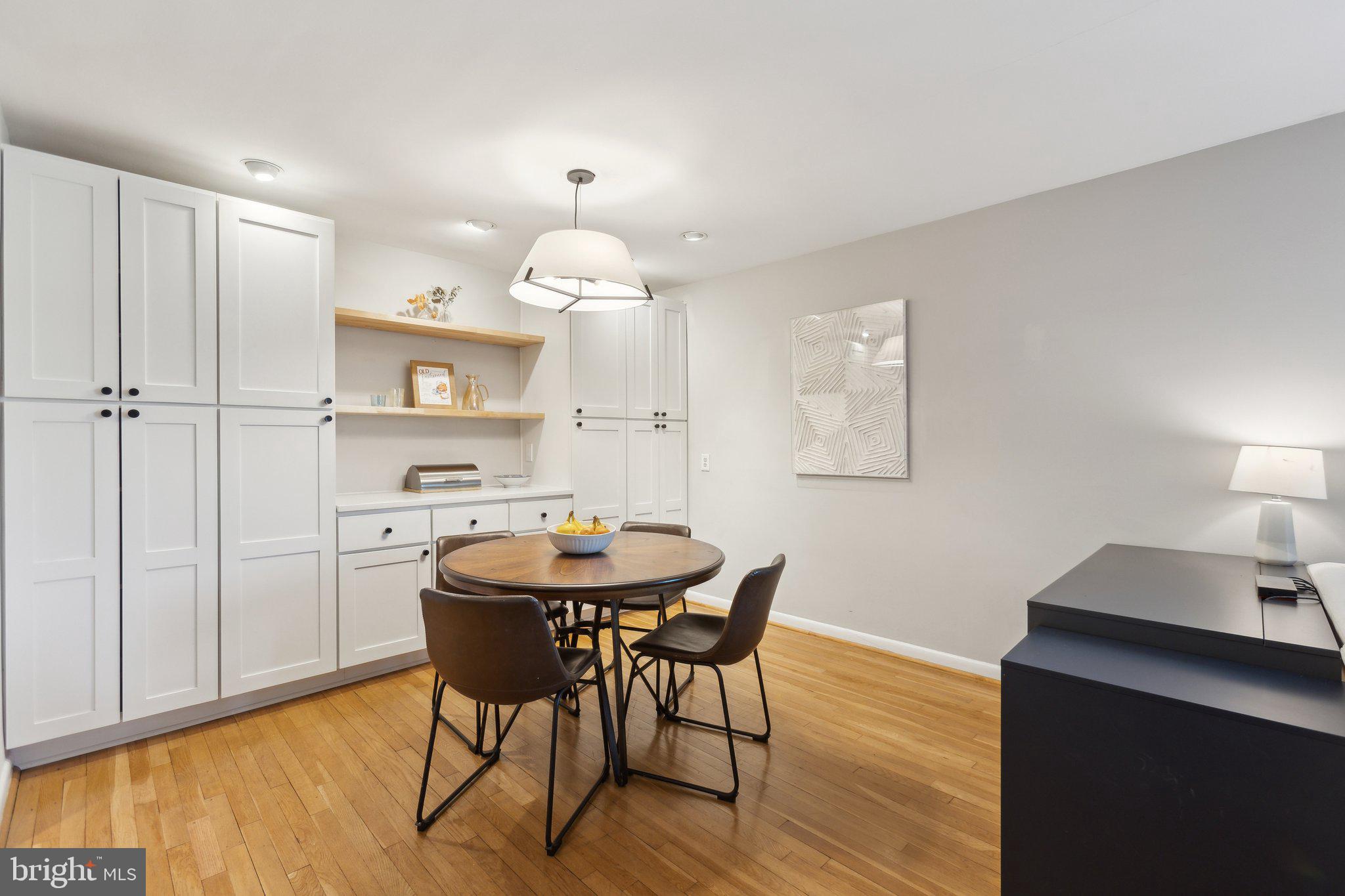 2016 N ADAMS STREET 312