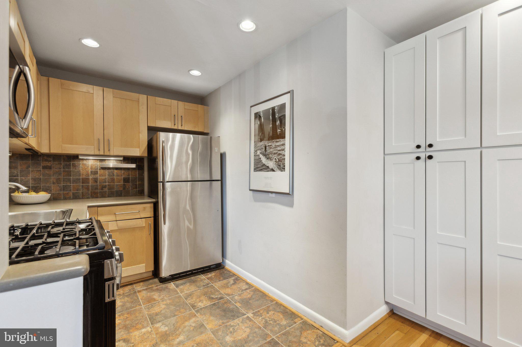 2016 N ADAMS STREET 312