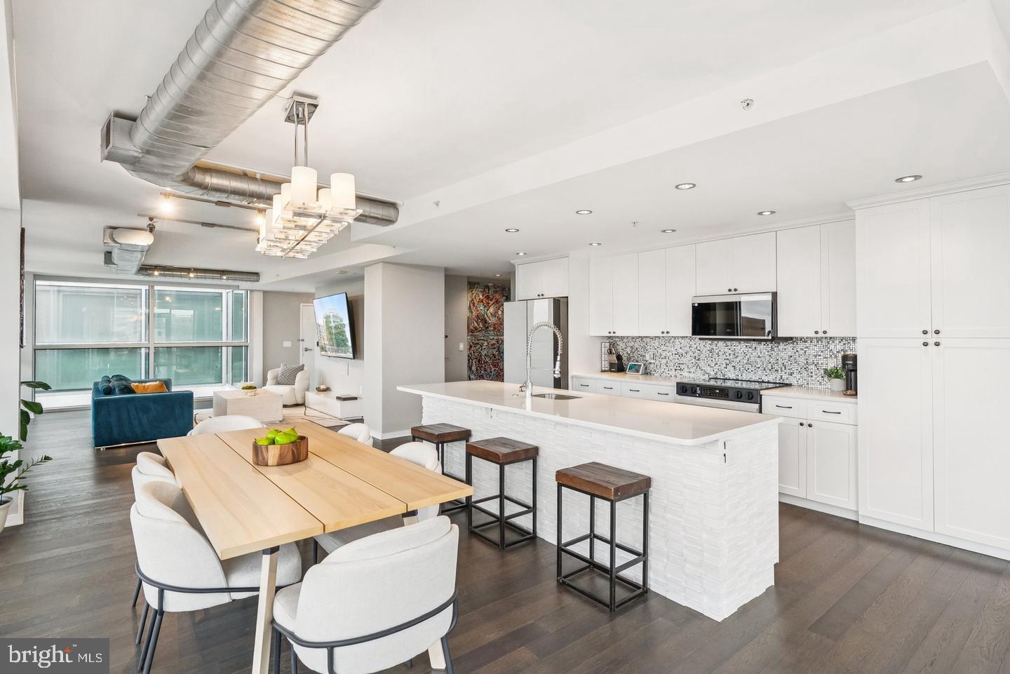 3409 WILSON BOULEVARD 611