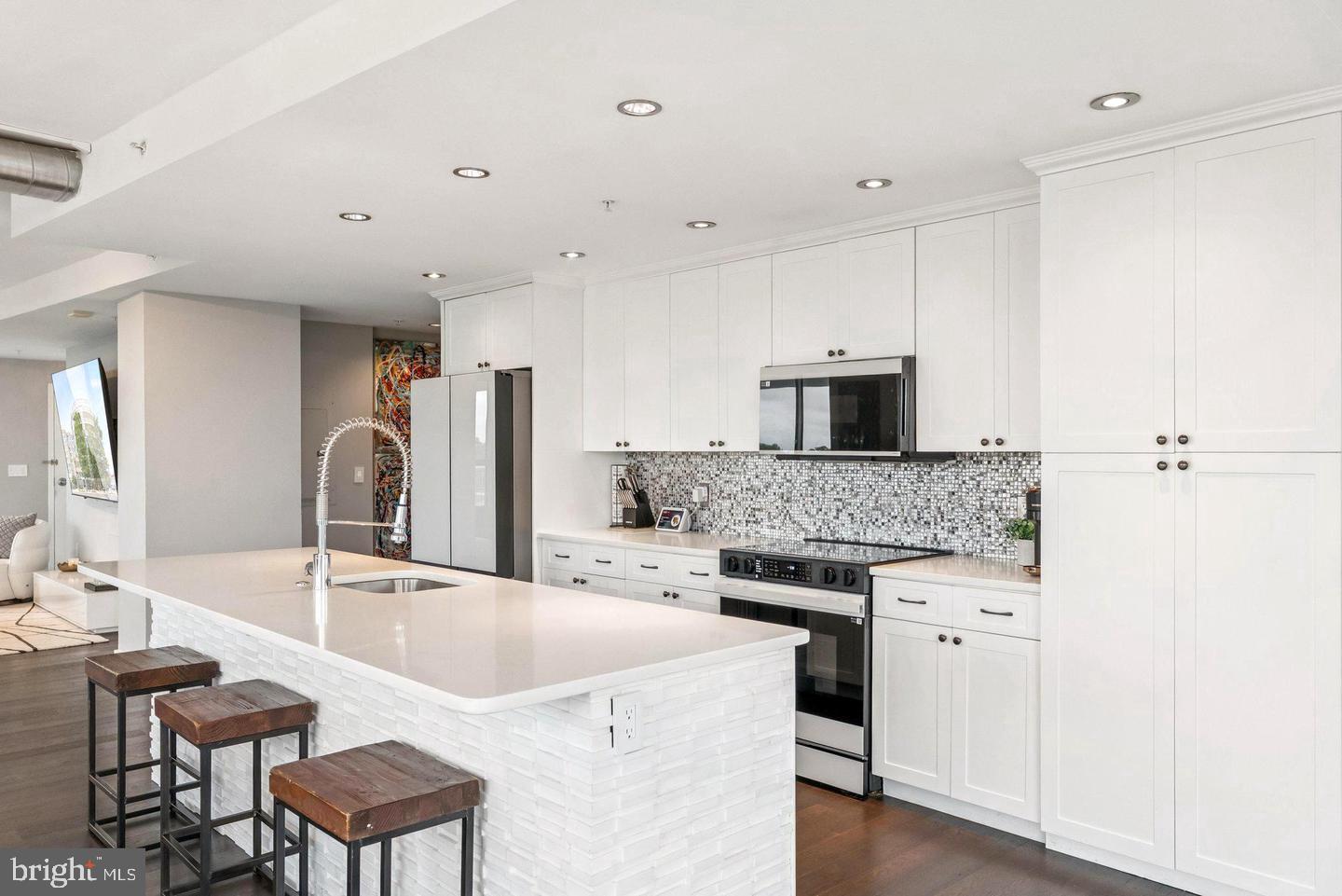 3409 WILSON BOULEVARD 611