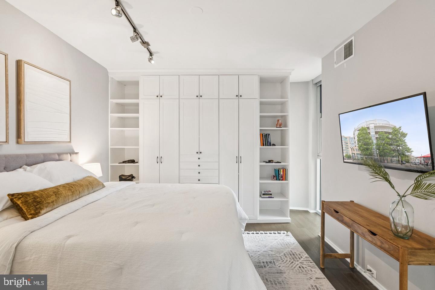 3409 WILSON BOULEVARD 611