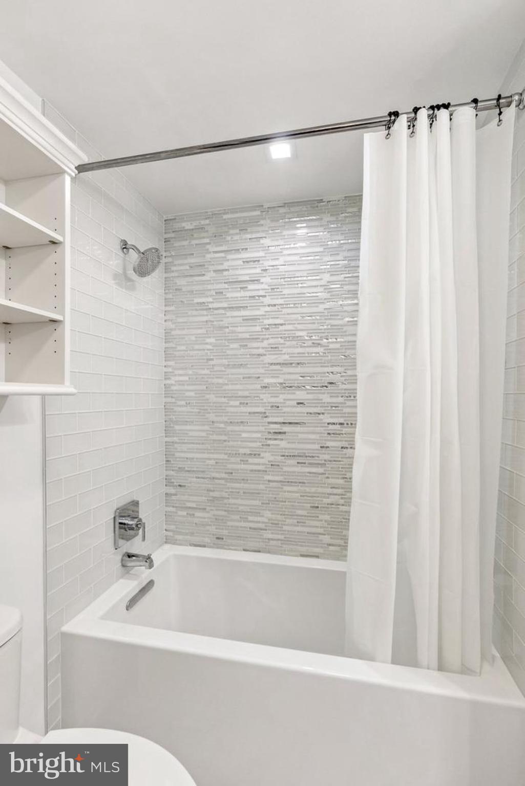 3409 WILSON BOULEVARD 611
