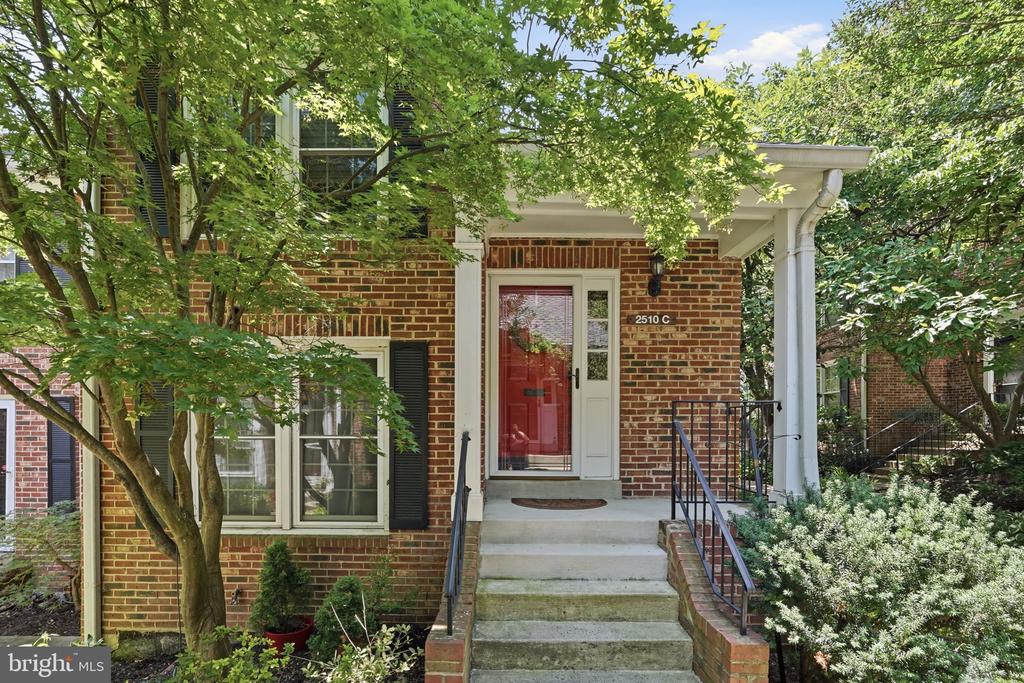 2510 S WALTER REED DRIVE Unit: 3