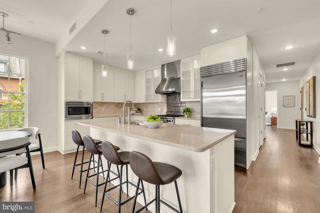 1700 CLARENDON BOULEVARD Unit: 154