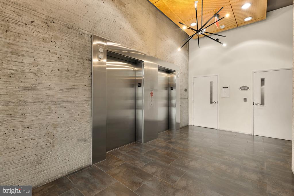 3409 WILSON BOULEVARD Unit: 303