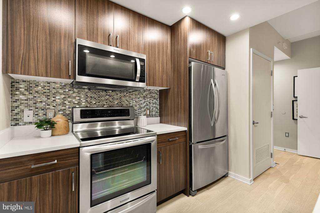 3409 WILSON BOULEVARD Unit: 303